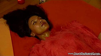 her pussy craves a deep massage from her intimate lover