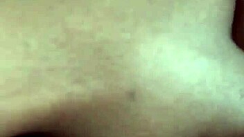 Pale Bbw Dribbling Squirt From Pussy Play