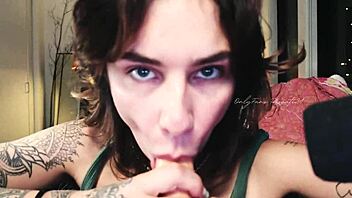 Flowerava gives a dildo blowjob