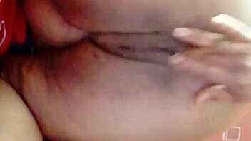 sundaydogood614 update with shaved pussy action 😊