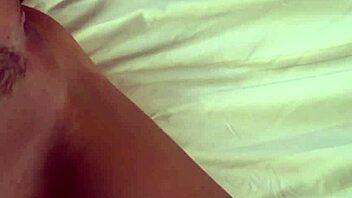 test driving my new vibrator in a homemade setting with huge toys and underwear