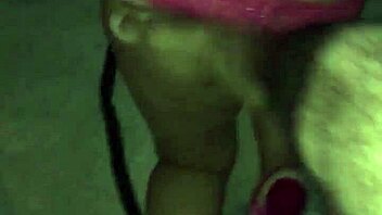 Perra putita con collar collared whore gets used