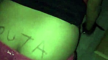 Perra putita con collar collared whore gets used