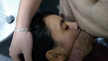 Mi novia se lo traga hasta el fondo bien rico