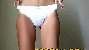 new 2016 aug 18 hottest AMATEUR CAM GIRLS 23 going wild on webcam.