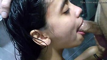 Mi novia se lo traga hasta el fondo bien rico