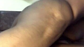 ebony girl with stretch marks comes to charge phone and rides cock cowgirl