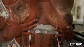 Big tits ebony daizy seduces troy for ass rimming and pussy licking before fucking