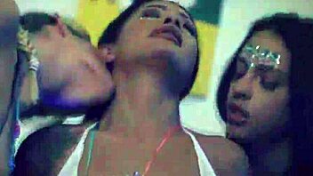 quaranteen 18+ dancing and raving with us in foursome sharing cock 😎