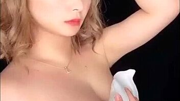 Japanese sexy dance with big boobs at the pool.