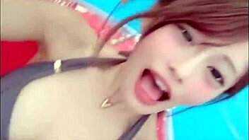 Japanese sexy dance with big boobs at the pool.