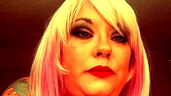 Chubby British domme Tina Nua smokes a Superking