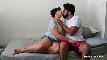 raw amateur sex with rough licking and blowjobs 😈