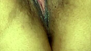 Horny Bbw Wife Spreads Sweet Pussy For Black Milf Fucking.