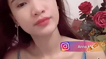 i saw anna k102 doing chest exercises on instagram, it's kinda funny