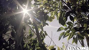 Does Vixen Riley Reid really share her boyfriend with Carter Cruise?