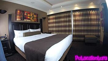 זוג אנימה בחדר שינה קאוגירל שדיים קטנים 18+ נשיקות מציצה סיום חזק