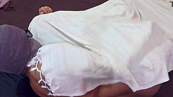 Married woman has sex with a well-endowed black man in her home