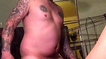 सेक्सी लैटिना का कास्टिंग और एमेच्योर चुदाई पर इंटरव्यू