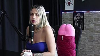 toca mais siririca e punheta gosta da putaria ninfomanaca e nao e de fazer muito sexo anal dj rafa loira mateus hwang sheer red glamour teen 18+ assfucking bisexual sexy cuckold swingers lingerie brazilian amateurs