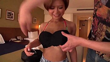 絶滅危惧種「圧倒的黒ギャル」捕獲ウウゥ！！gぃカップ爆乳ぅのgodスタイルッ！！潮ビシャビシャ～からの絶頂に次ぐ絶頂rush！もちろん中出しキャキャキャカモ～ンからの追撃2連発ぅ～～【ギャルしべ長者1人目りなちぃー】https bit ly 411zntm