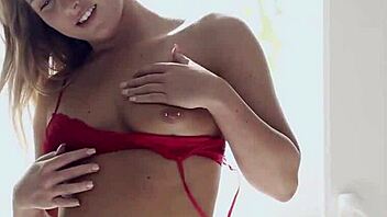 Babes, I want you so bad, Stella May and Carter Cruise, let’s get wet