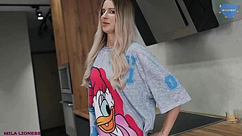 Stepsister, forget coffee, morning sex will lift your spirits! Let’s make it unforgettable with my energy.