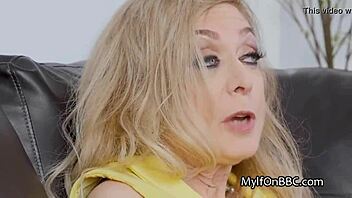 BBC Stud Pounds Slutty Mature Housewife Deep