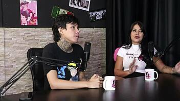 toca mais siririca e punheta gosta da putaria ninfomanaca e nao e de fazer muito sexo anal dj rafa loira mateus hwang sheer red glamour teen 18+ assfucking bisexual sexy cuckold swingers lingerie brazilian amateurs