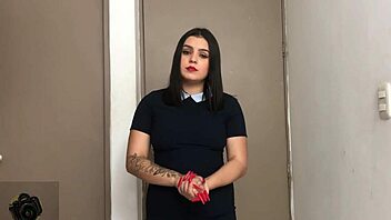 Mommy asks, 'flash for good grades?'