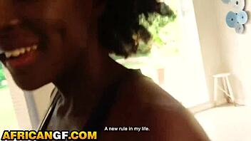 Girlfriend asks, 'fuck me in this house showing?'