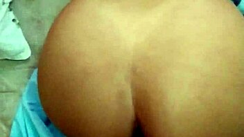 Hot bitch orgasms from double vaginal and anal with fisting and fingering