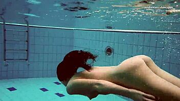 i watch alla swim naked in hot pool