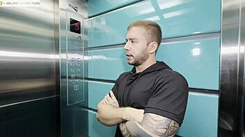 Follandome a mi entrenador personalizado, want to see the huge ass?