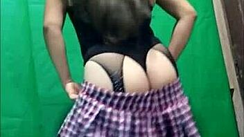 los estudiantes han caido tan bajo que ahora hacen porno para aprobar mujer estudiante seduce a su profesor enviandole porno casero de sus hermosas tetas y vagina jugosa porno real casero gratis