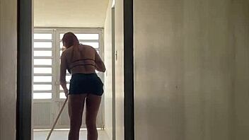 Doing cleaning with angel rosex?