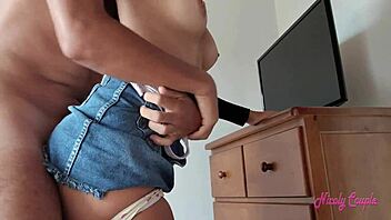 linda garota enjoys intense sessions