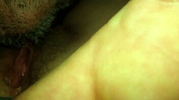 licking my wife's sweet pussy 😋