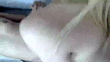 GREAT LESBIAN CAM SHOW WITH ORGASMS!