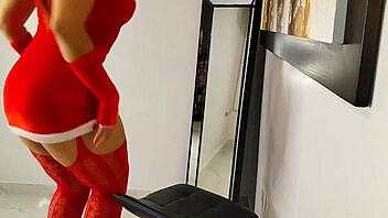 hotwife wanting more men for gangbang