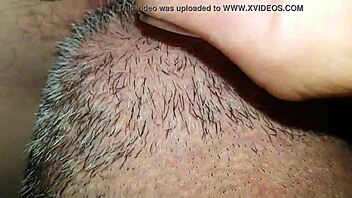 licking my wife's sweet pussy 😋