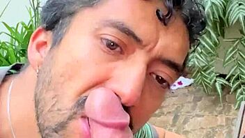 Mexican Gay Heat In The Garden