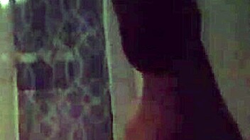 playing with my juicy fat pussy, squirting 😍