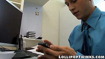 Two young and reckless twinks have rough anal sex at the office