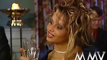 Trashy couples fucking in groupsex, want facial?