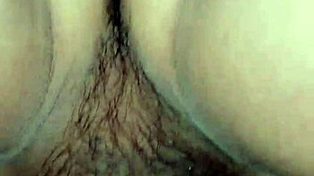 Alex follando a su novia en publico