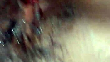 Alex follando a su novia en publico