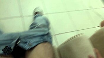 Rating mi vecino’s dick in pov spanish dirty talk! 🔥