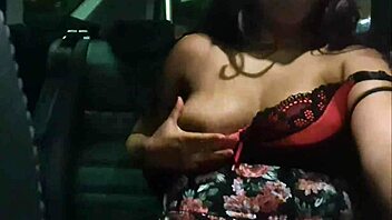 I seduced the uber driver and he let me fuck him in public without a condom for a free ride, squirting everywhere!