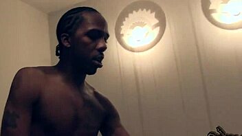 Cuckolding mistress fucks